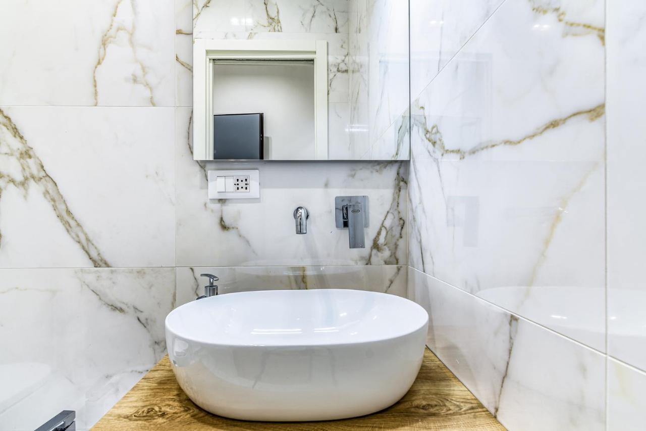 Basiliche Apartment Мілан Екстер'єр фото